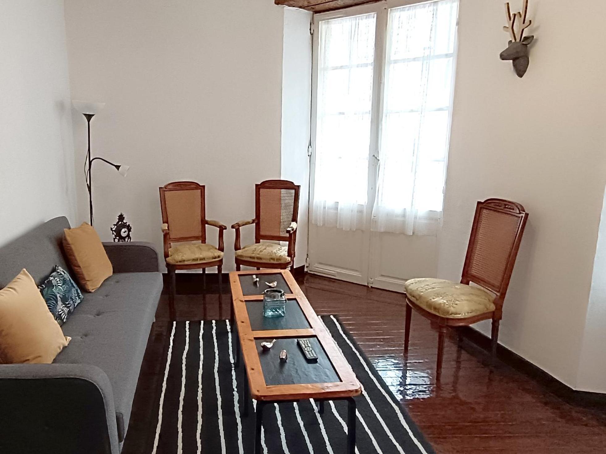 Апартаменти Piso Centrico Amplio, Luminoso, En Casa De Piedra Ґітіріс Екстер'єр фото